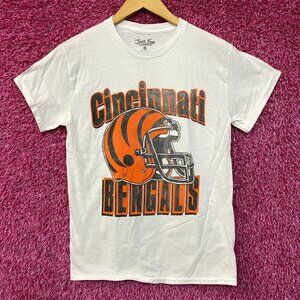 Junk Food Clothing NFL Cincinnati Bengals Helmet Logo T-Shirt XS